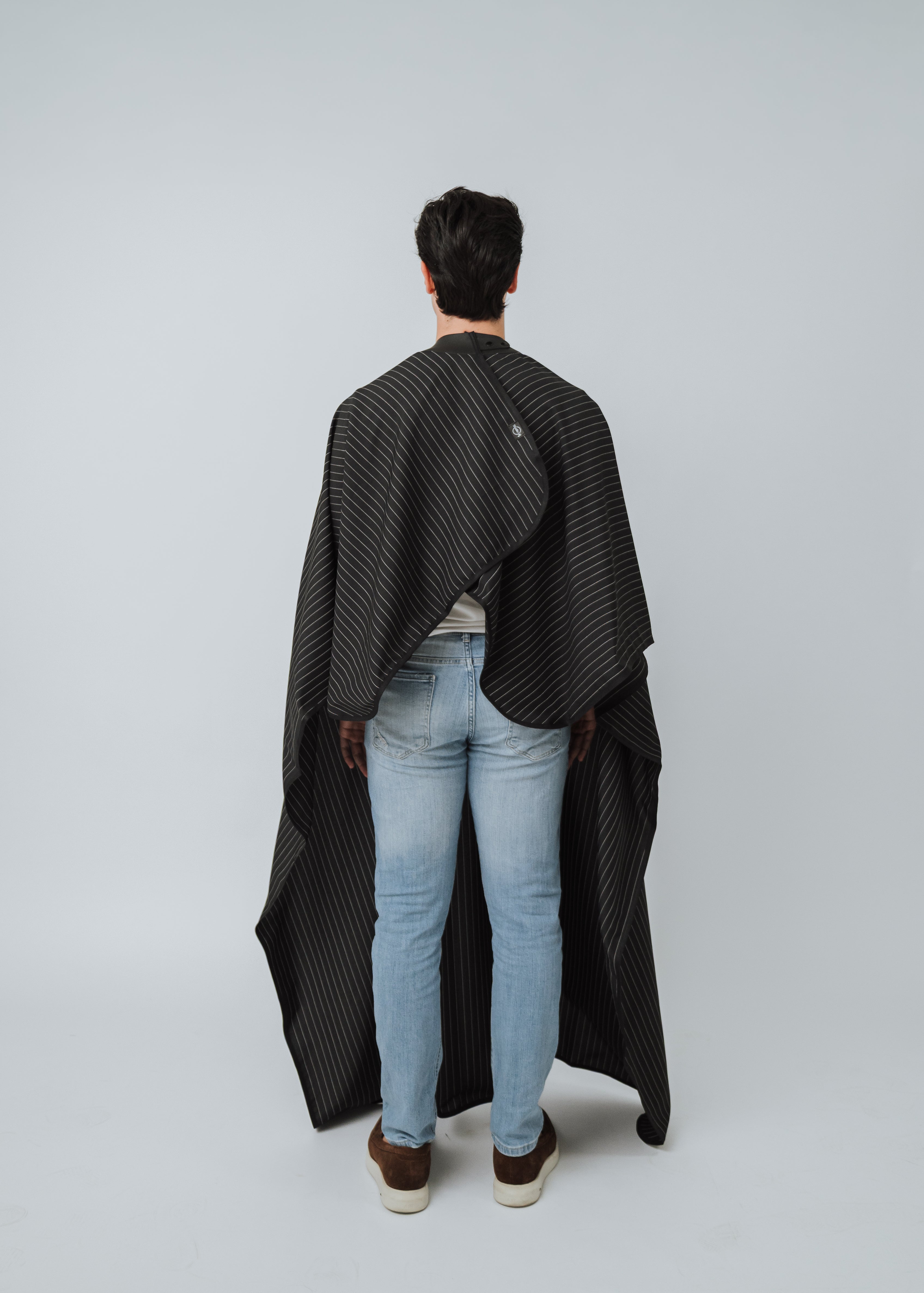 Capa UK Preto com risca de Giz